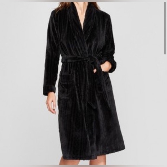 Other - Gilligan & O’Malley Women’s Black Textured Bathrobe Size XS/S